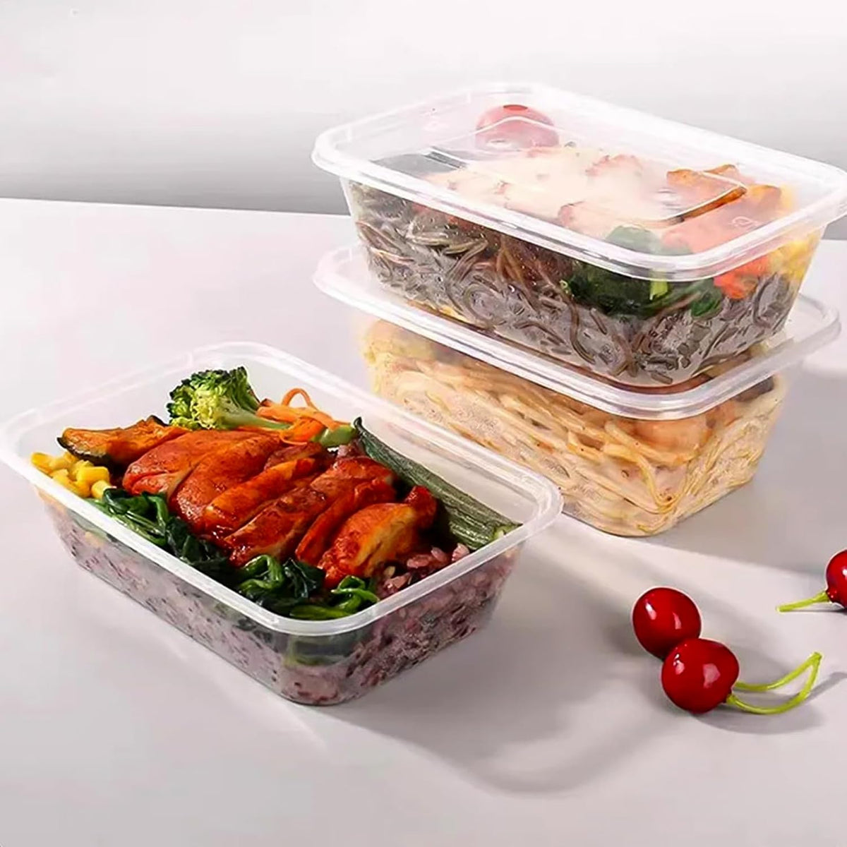 Pack of 50 Food Storage Containers with Lids 650 ml Storage Containers